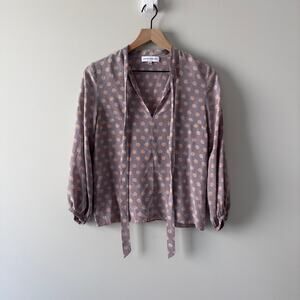 Amanda Uprichard 100% Silk Floral Top Long Sleeve Lightweight Tie V-Neck Preppy